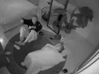 Freechat voyeurcam-julmodels-whitebed-5 on CamSoda