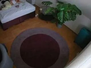 Freechat voyeurcam-julmodels-whitebed-5 on CamSoda