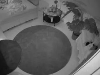 Freechat voyeurcam-julmodels-whitebed-5 on CamSoda