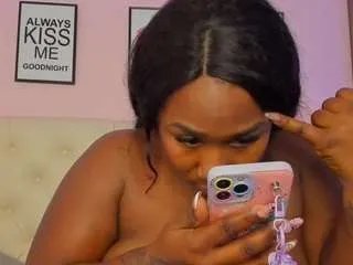 Freechat whitney-wellss on CamSoda