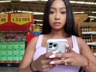 Offline yettzaretth on CamSoda