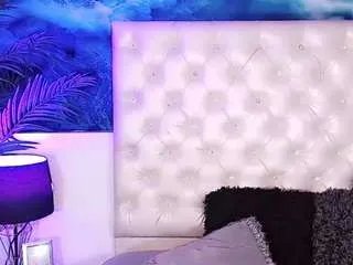 Offline yoiku on CamSoda