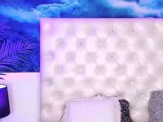 Offline yoiku on CamSoda