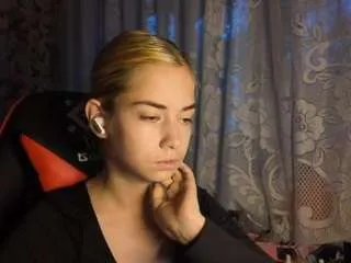 Offline zolaheimrich on CamSoda