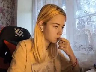 Offline zolaheimrich on CamSoda