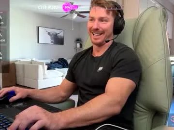 Freechat bigmcr1 on Chaturbate