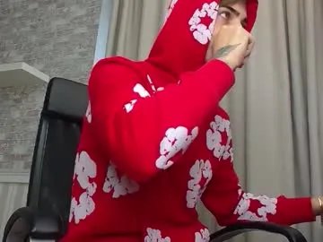 Freechat brandontatex on Chaturbate