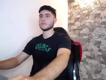 Freechat bryan_oficials on Chaturbate