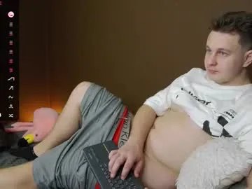 Freechat charlie_smiley on Chaturbate