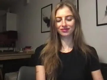 Freechat charlotte_roche on Chaturbate