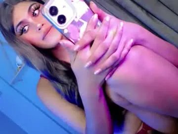 Freechat cherry_blossom28 on Chaturbate