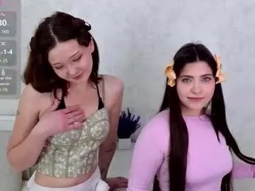 Freechat crystal_frost on Chaturbate