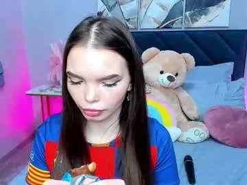 Freechat curvy_dynamite on Chaturbate