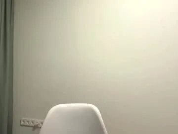 Freechat denniskibler on Chaturbate