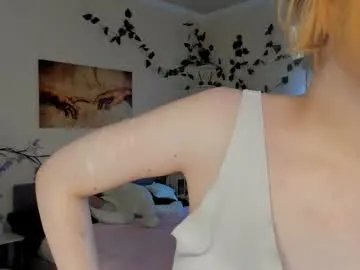 Freechat emily_relishh on Chaturbate
