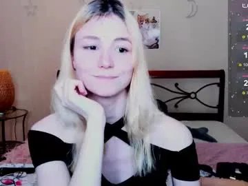 Private fleximona on Chaturbate