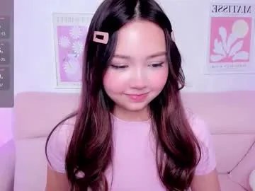 Freechat fluffy_rose on Chaturbate