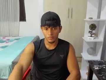 Freechat fox_evans on Chaturbate