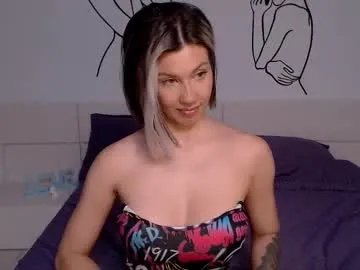 Group foxydevilish on Chaturbate