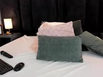 Freechat freyaa25 on Chaturbate