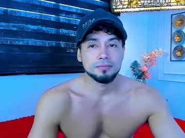 Freechat hotcrew_ on Chaturbate
