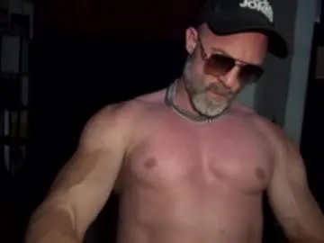 Freechat jonnycockfill on Chaturbate