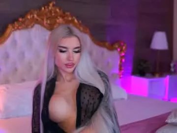 Freechat juicy_jessye on Chaturbate