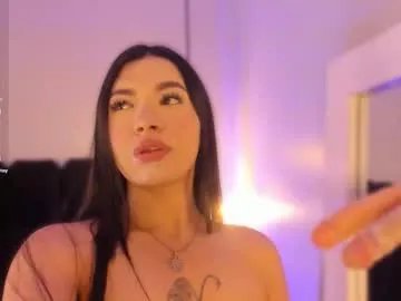 Freechat juli_casanova on Chaturbate