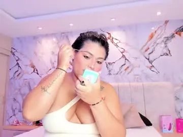 Freechat kiana_cream on Chaturbate