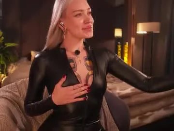 kinkylina_ on Chaturbate 