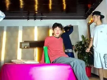 Freechat kobayaske on Chaturbate