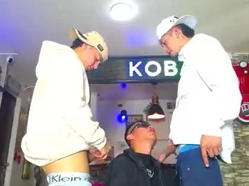 Freechat kobayaske on Chaturbate