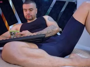 Freechat kroy_wood on Chaturbate