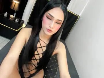 Freechat leannadavies on Chaturbate