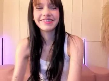 Freechat lilily_lv on Chaturbate