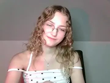 Freechat lily_tayberry on Chaturbate