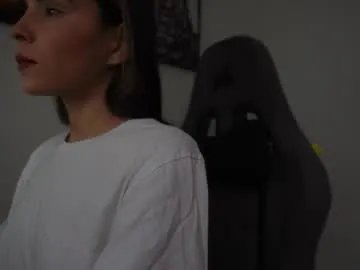 Freechat little_eli on Chaturbate