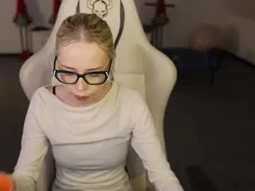 Freechat livehub054 on Chaturbate