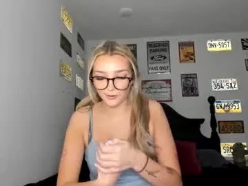 Freechat livvywinters on Chaturbate