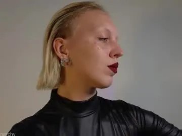 Freechat marthahoffman on Chaturbate