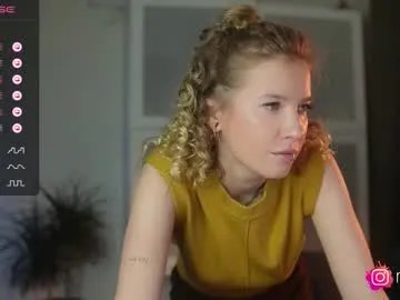 Freechat mel_collins on Chaturbate