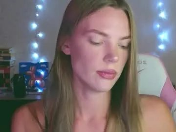 Freechat merry_dancers_ on Chaturbate