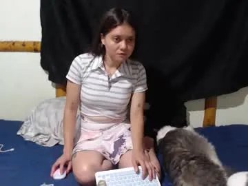 Freechat miahells on Chaturbate