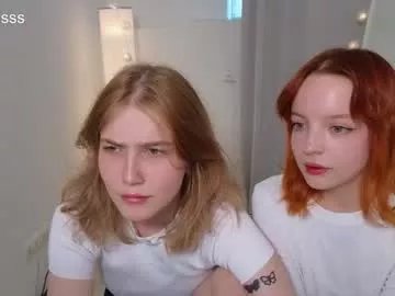 Freechat my_mia_ on Chaturbate