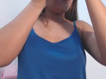 Freechat nathy_02 on Chaturbate