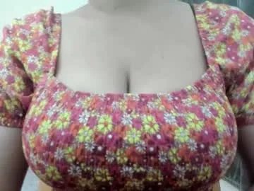 Freechat nicebrown on Chaturbate