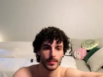 Freechat peachcreamcouple on Chaturbate