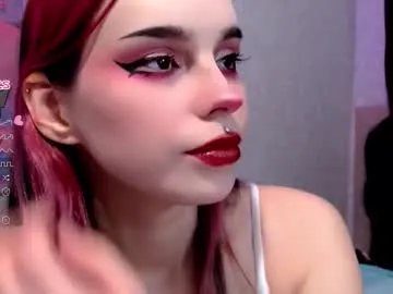 Freechat pineapple_dope on Chaturbate