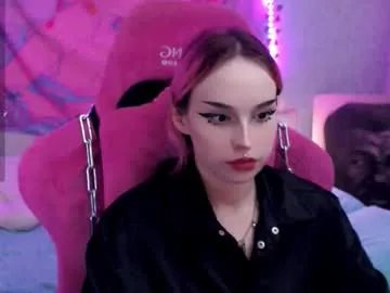 Freechat pineapple_dope on Chaturbate