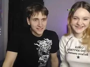 Freechat playful_johnny on Chaturbate